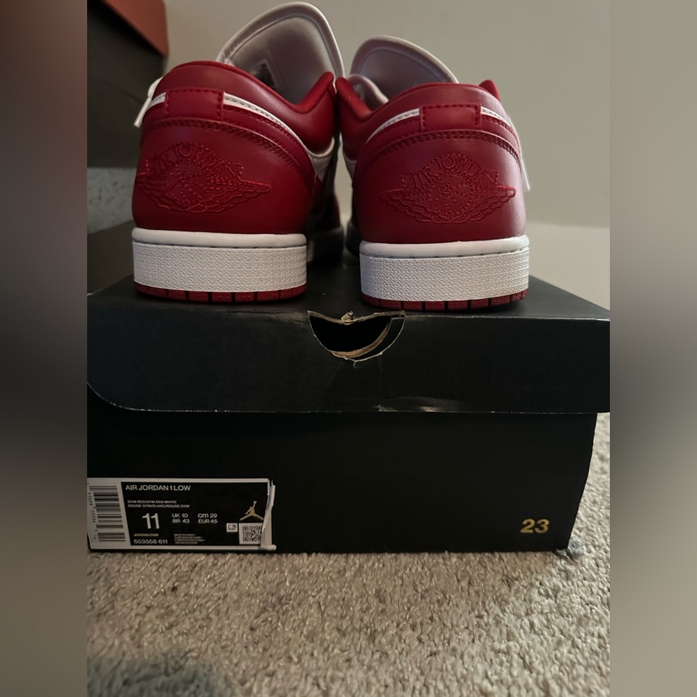 Air Jordan 1 Low Retro ‘Gym Red’ - Picture 5 of 5